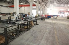 貨架廠車(chē)間八